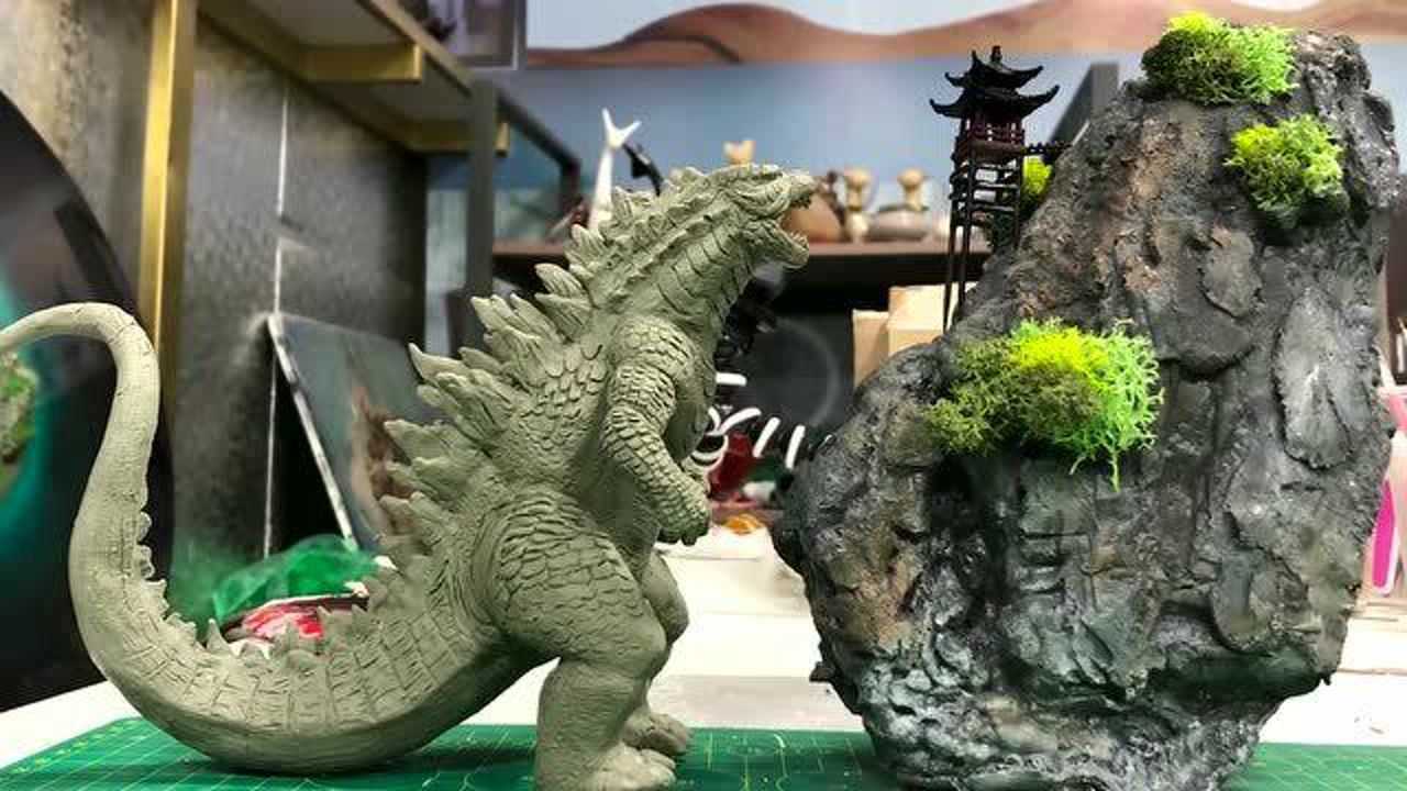 民间牛人用粘土制作的哥斯拉开始以为是青铜水平成品出来才知道是星耀