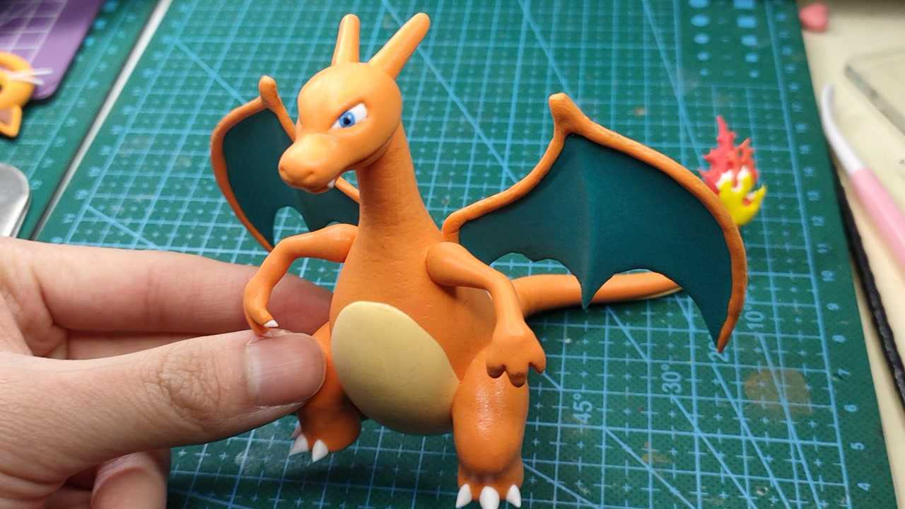 超轻粘土宝可梦喷火龙