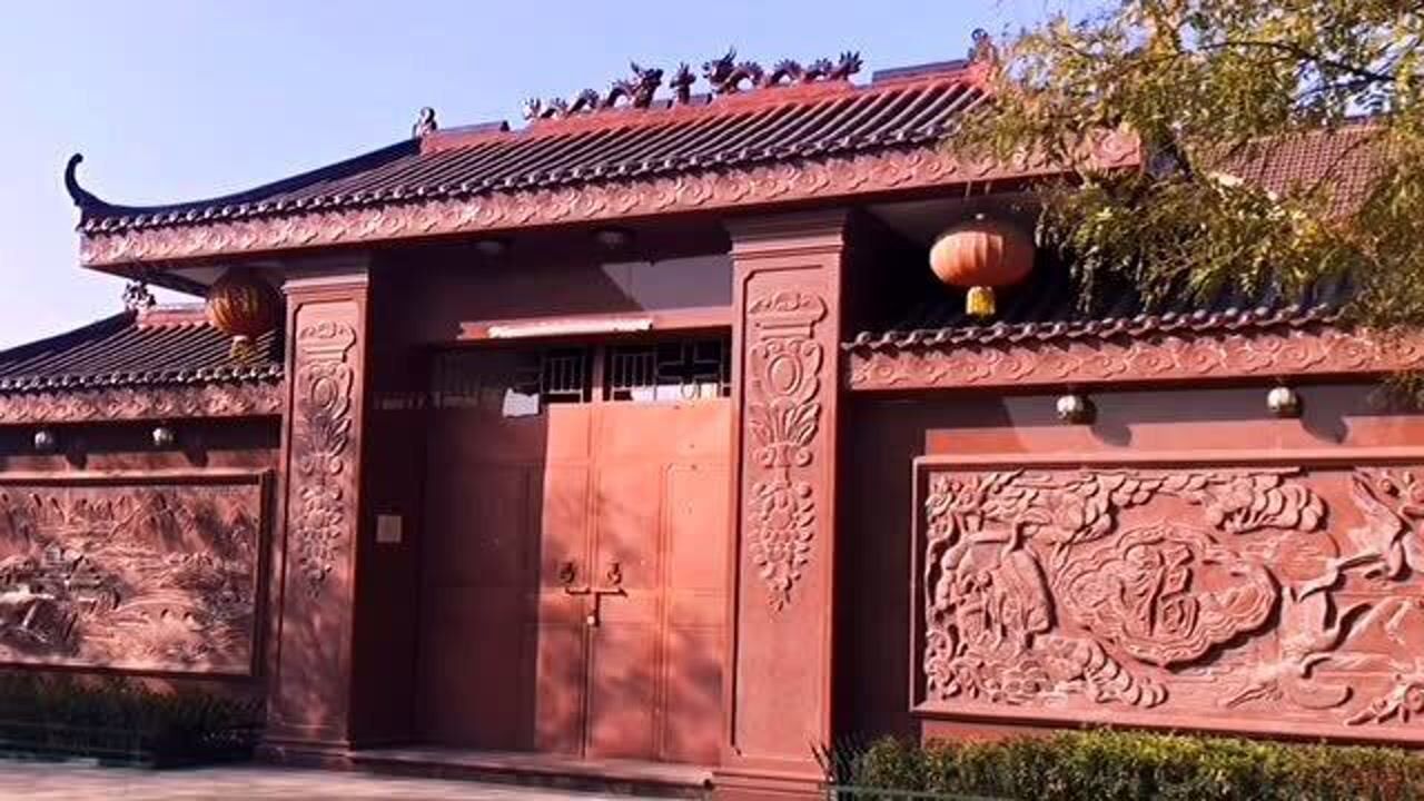 实拍刘强东在江苏老家的豪宅别墅,风水设计极其讲究,有钱真好