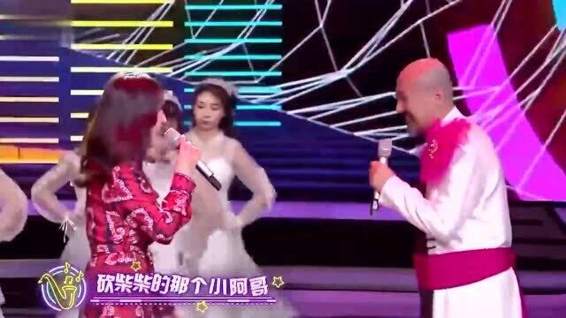 杨钰莹最尴尬的舞台,当搭档一开嗓,杨钰莹:谁能想到我也有变陪衬的一天