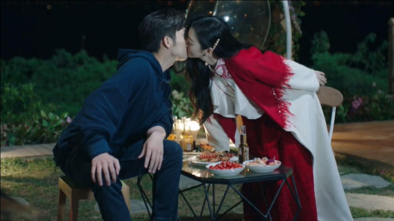 司藤秦放是白英的后代但他还是爱上了司藤