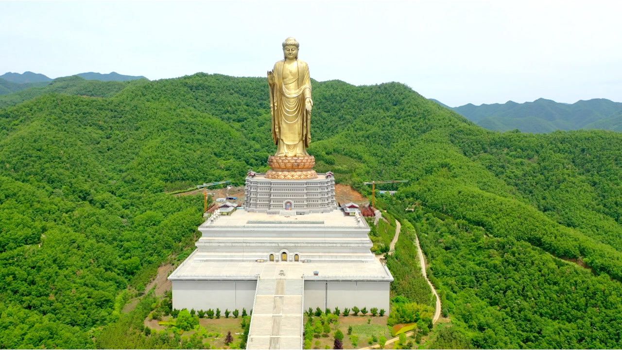 河南鲁山中原大佛,世界最高佛像,用铜3000多吨,黄金108公斤