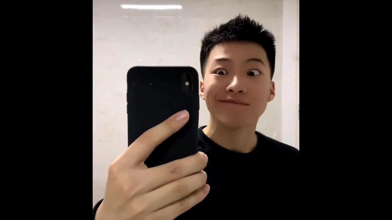 铁根er女装!顺便回答一下你们的阴间评论