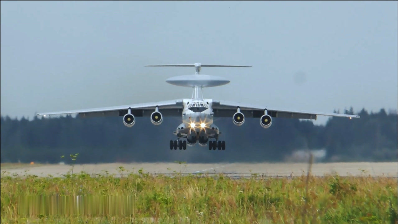 俄罗斯a-50预警机简介