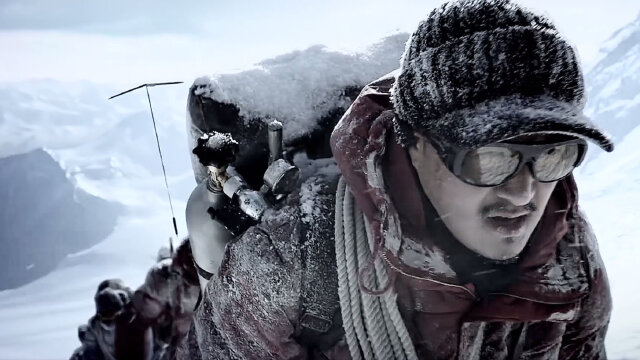 1975年5月27日,我国再次登上珠穆朗玛峰