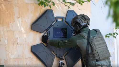 可以透视的雷达,能看到墙后42米的情况,军队少不了