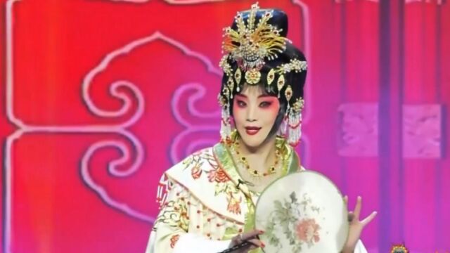 戏曲名家王丹红携女儿演绎,豫剧《贵妃醉酒》,征服全场丨花戏楼