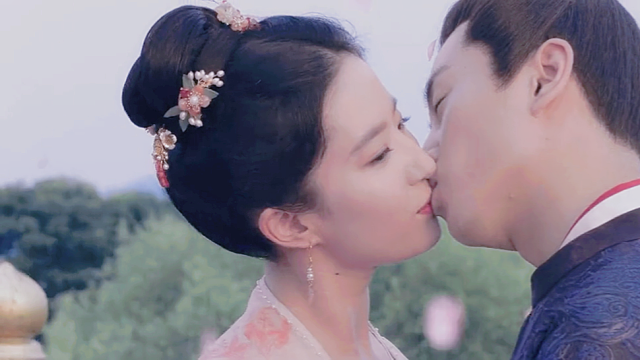 清纯女神刘亦菲主动献吻男明星太奔放你根本数不出来到底接吻多少次