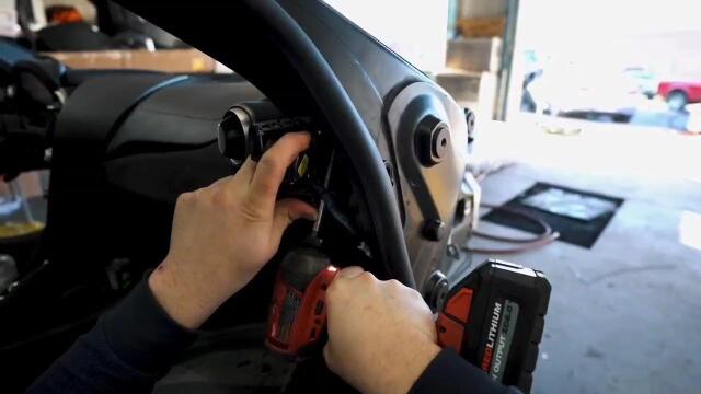 (第十集)迈凯伦720s事故车维修