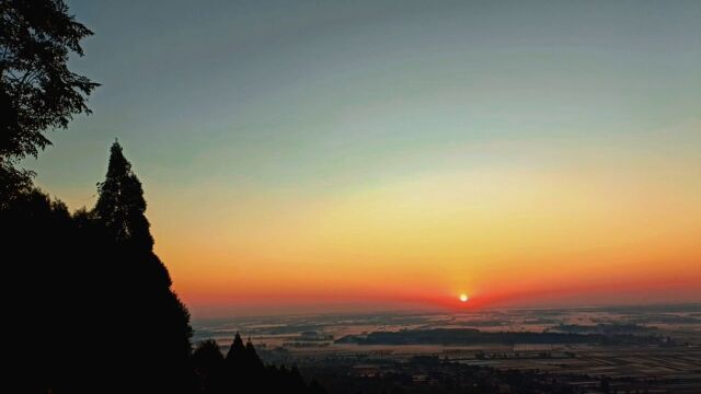 岠山⛰️山顶日出