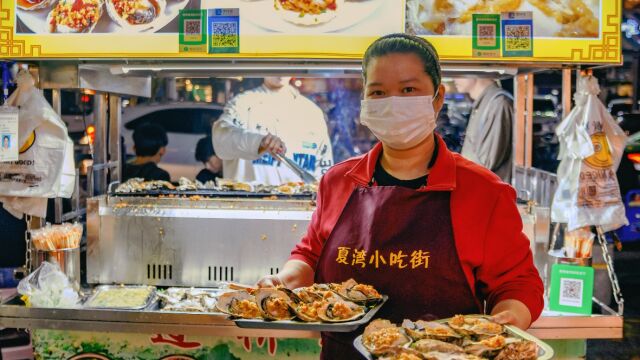 夏湾夜市领跑出摊十足仪式感, “走鬼”乐业满满归属感