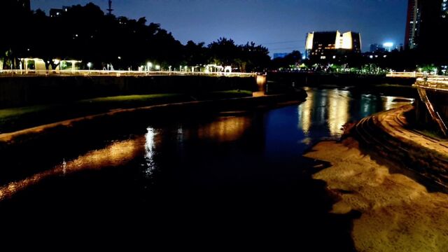 美丽的深圳观澜河!夜景更好看!