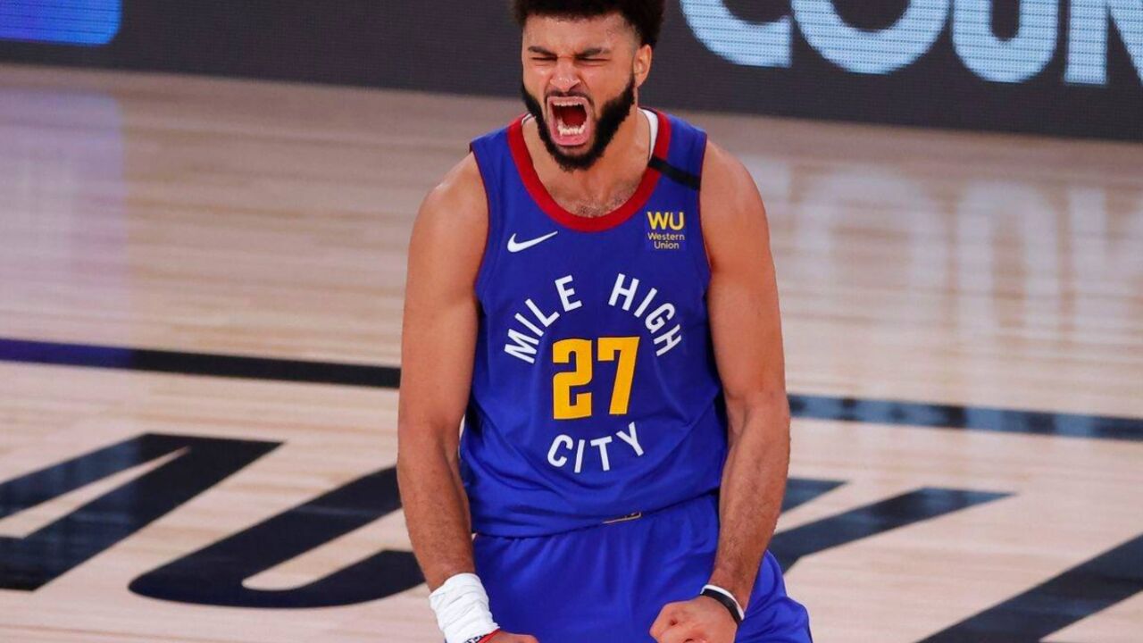 西部第一不是吃素的!穆雷反击三分命中 布朗无视防守上篮!