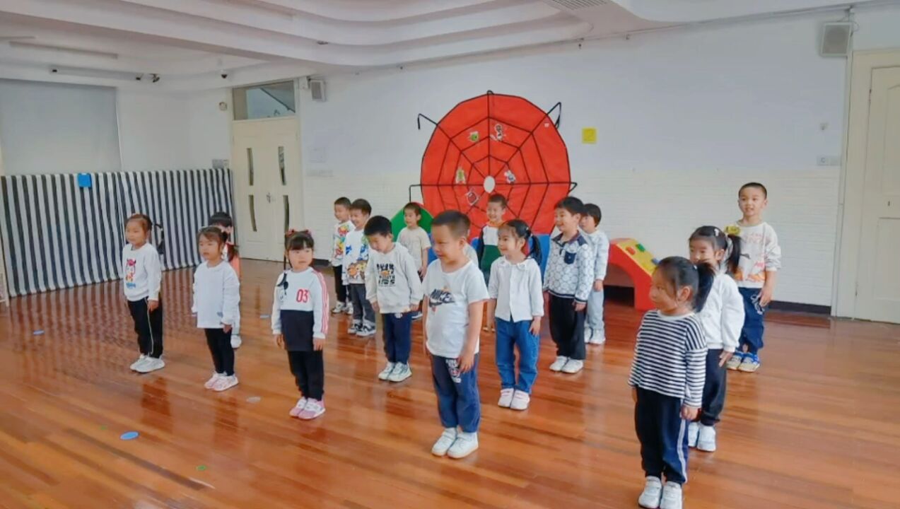小二班动物模仿操_腾讯视频
