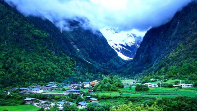 最值得推荐的徒步旅行线路,云南雨崩村旅游攻略