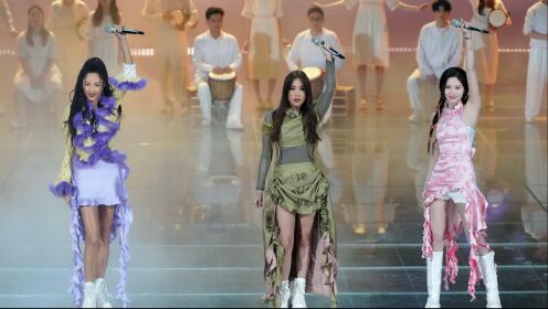 【浪姐4/乘风2023】千里万里和归途有风的拉胯演出服②_高清1080P在线观看平台_腾讯视频