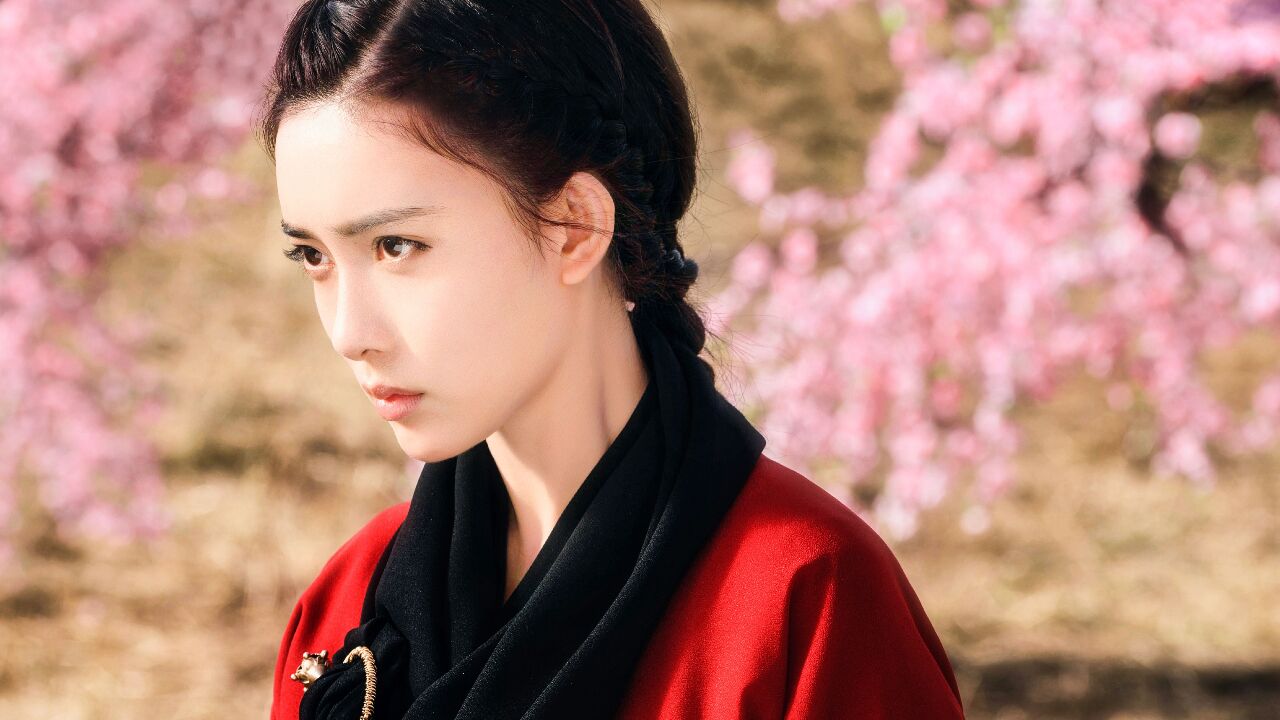 无名小卒替女孩伸冤 不经意透露神秘身份