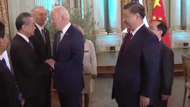 习近平同美国总统举行中美元首会晤