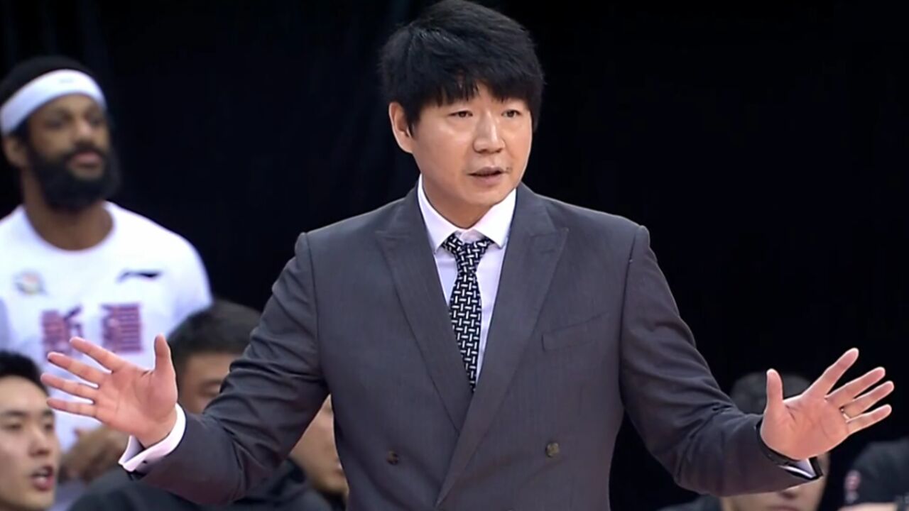 邱彪谈赵睿伤病:他的手上次受过伤,韧带有损伤