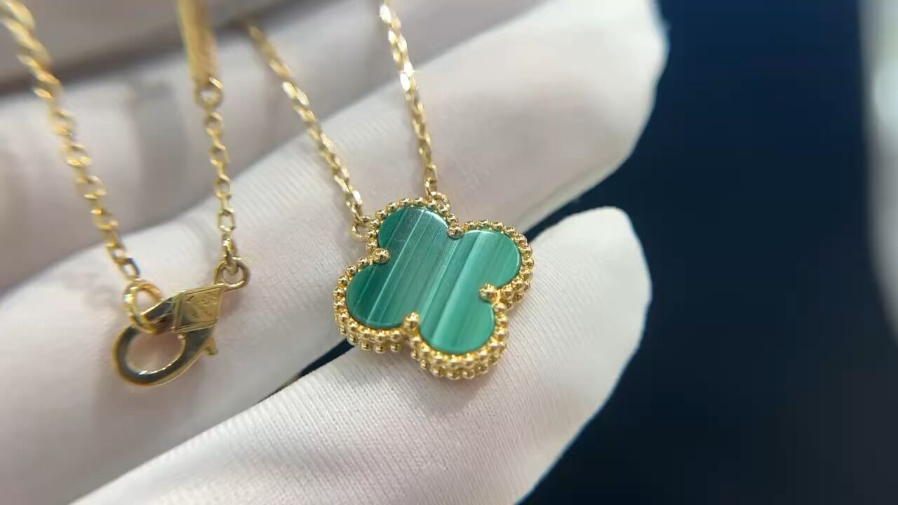 vca梵克雅宝孔雀石四叶草项链