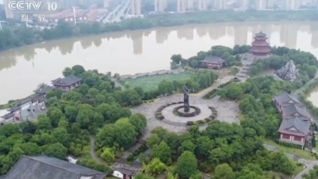 扬州市的梦园,是根据《牡丹亭》故事里的场景,复建而成的