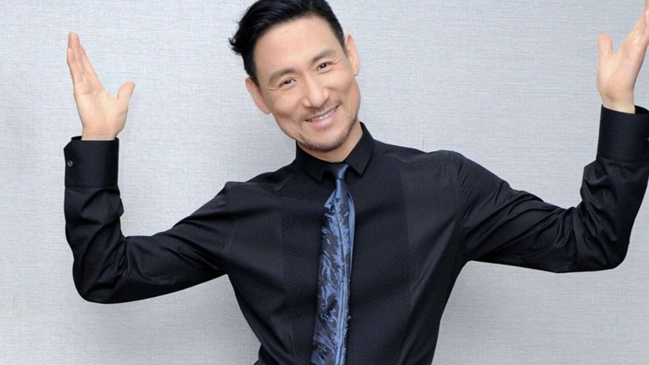张学友忘词也不假唱,演唱会现场被歌迷领唱,笑称没有粉丝就完了