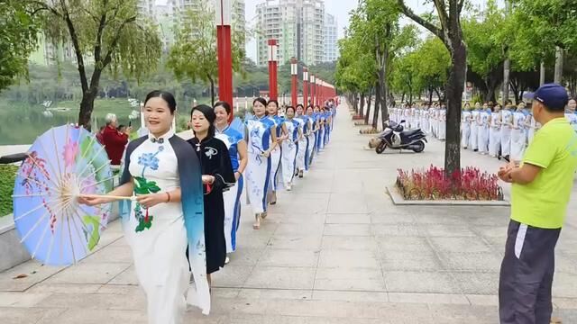 暨华服争艳|全国巡回赛】城市地标景区 选手采风活动圆满成功[烟花][烟花][庆祝][庆祝][鼓掌][鼓掌]