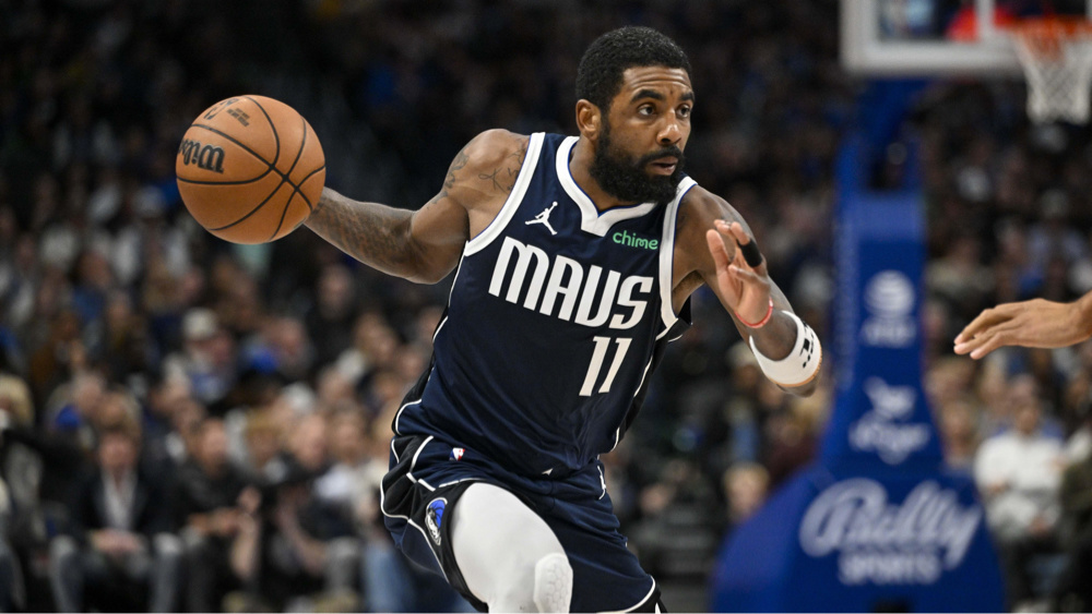 独行侠险胜掘金:欧文左手超远抛投绝杀获众星盛赞,太