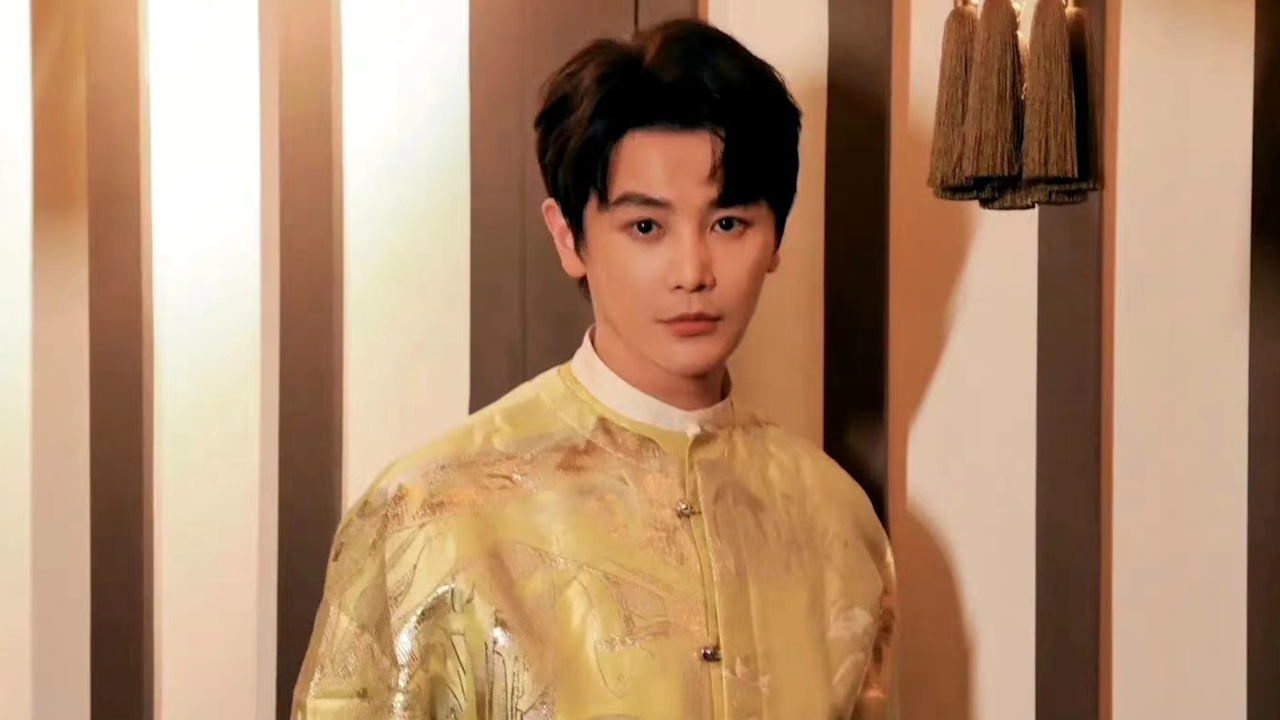 孙坚吐槽奢侈品包包质量差,掉色掉毛售后不行,网友:恭喜哥买到正品