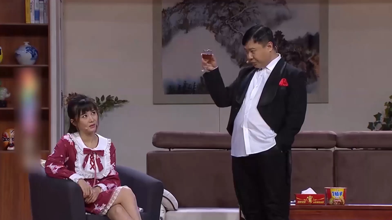 小品《网商王小欠》,王小欠做生意花式吹牛,看完想不笑都难