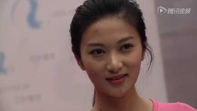 李璐璐长痘痘露垫吸睛 脚伤亚姐张轶珺忍痛排舞_高清1080p在线观看