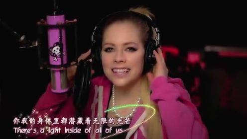 Avril Lavigne《Fly》官方版