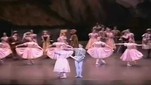 【芭蕾】吉赛尔·全剧 巴黎歌剧院芭蕾舞团Alina Cojocaru客座2004年