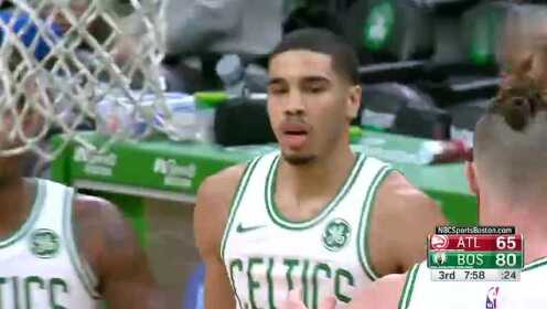 《NBA全场回放》【原声回放】老鹰vs凯尔特人第3节 卡特惨遭大帽