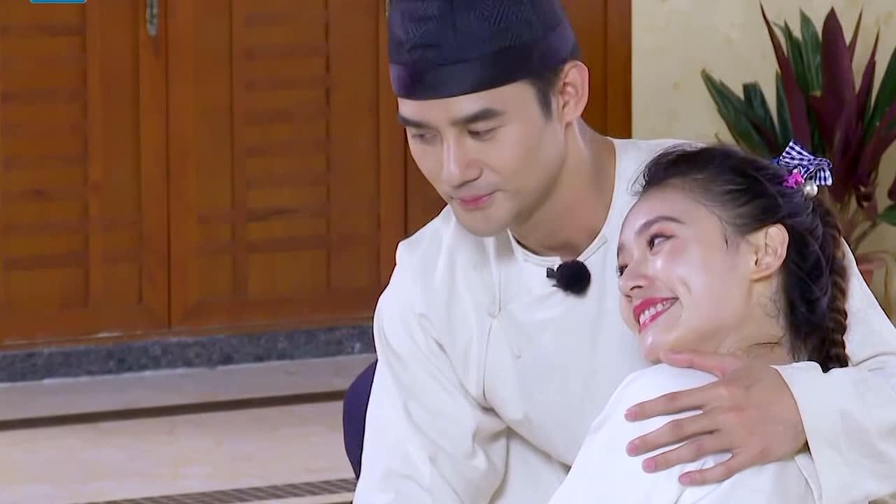 王凯林允挑战水上项目2019-06-22期第8期:王凯引体向上唱歌臂力惊人