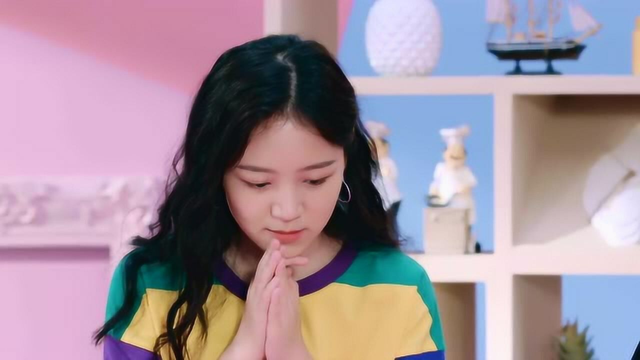 明妹们跪姿跳垫子洪一诺这组像开挂一样