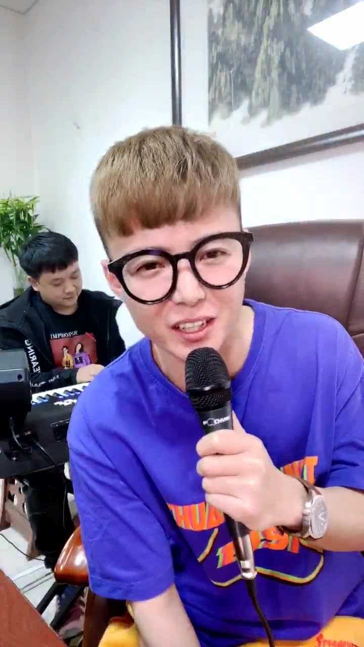 见面吧首唱杨小壮新歌我的姑娘分享会