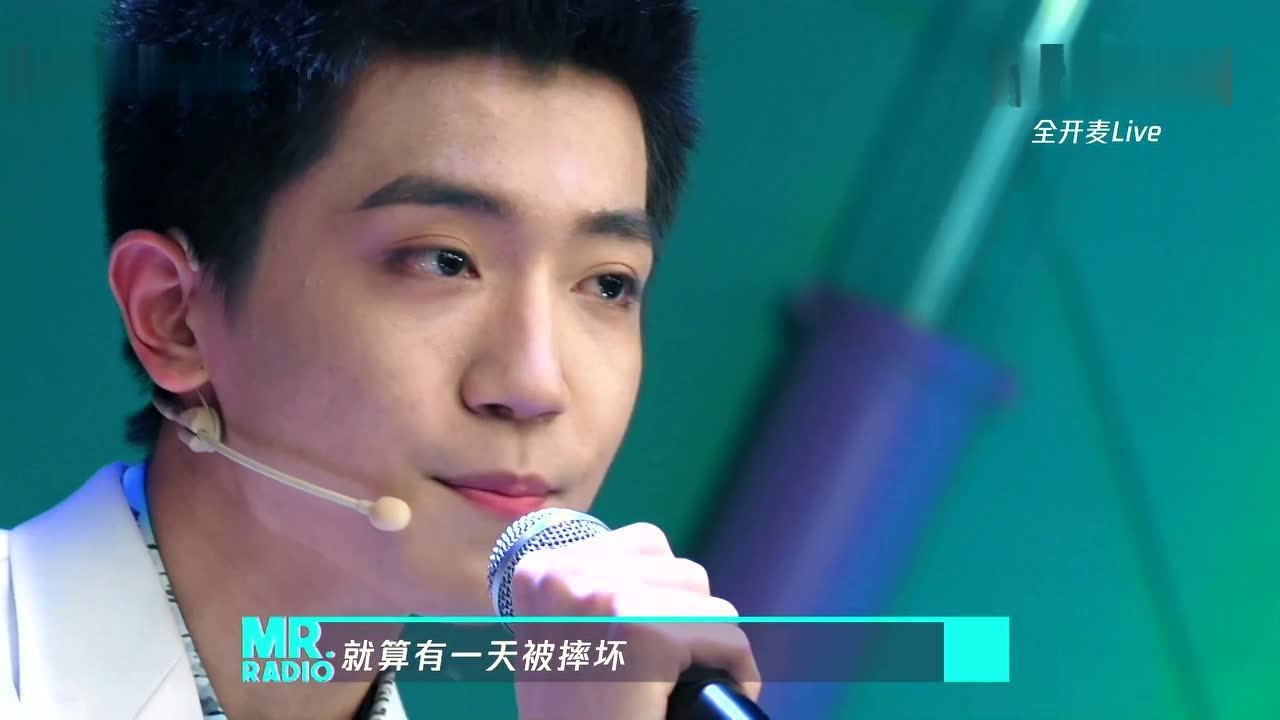 李天泽演唱他最喜欢的歌曲《总有一天我会欺骗你》,蔷姐现场帮唱,两人配合超默契,Disco女王和TF少年的音乐碰撞太精彩啦!_高清1080P在线 ...
