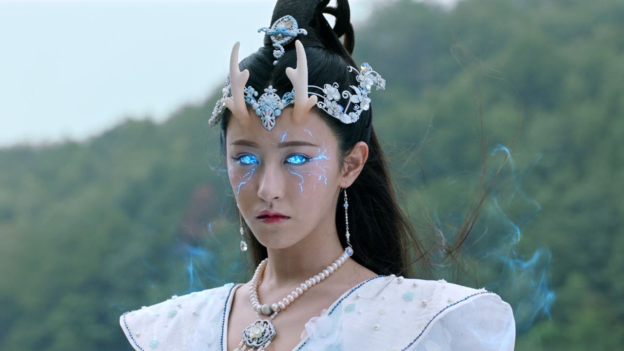 电影龙无目#@朱圣祎shengyi饰演的小龙女又飒又美,性格刚柔兼备.