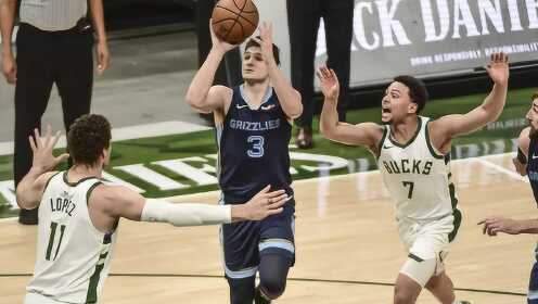 《NBA全场集锦》【纯享】灰熊vs雄鹿精华回放 字母哥28+11+8阿伦七记三分终结对手连胜
