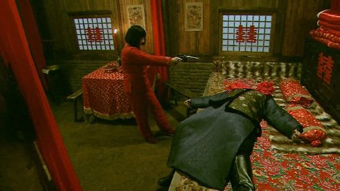 《东北剿匪记》第七集03：白云趁着杨剑锋入睡之际想杀了他，不料被丹娘发现