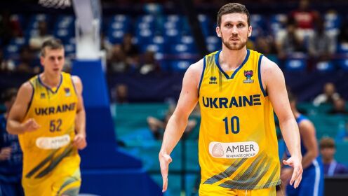 《FIBA》【球星】米哈伊柳克vs意大利集锦 全场25分率队击溃意大利