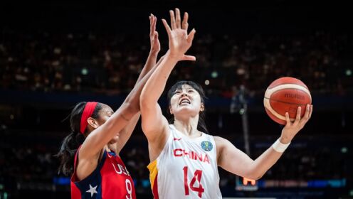 《中国女篮》【球星】李月汝vs美国队集锦 19分12篮板篮下翻江倒海