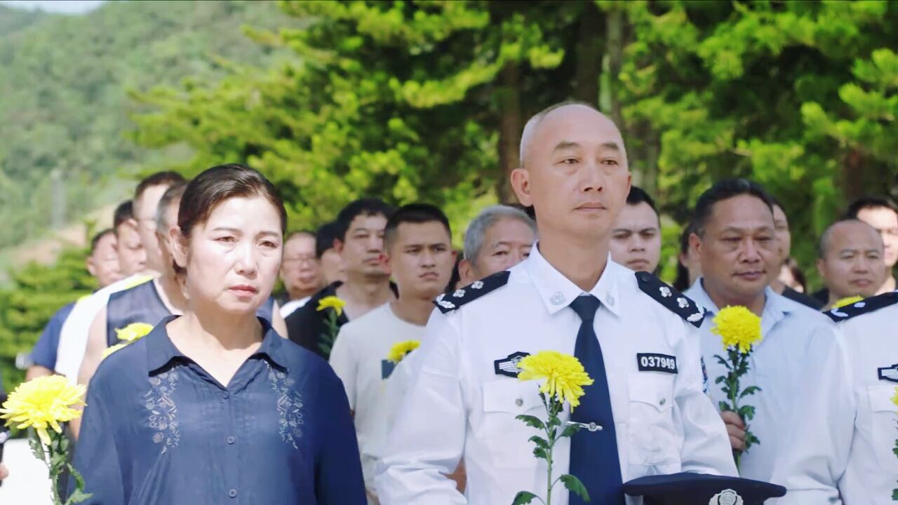 致敬!缉毒警察直面生死真英雄_腾讯视频