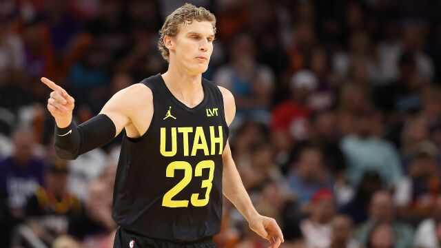 马尔卡宁vs太阳集锦 手感滚烫三分7中5拿下19分