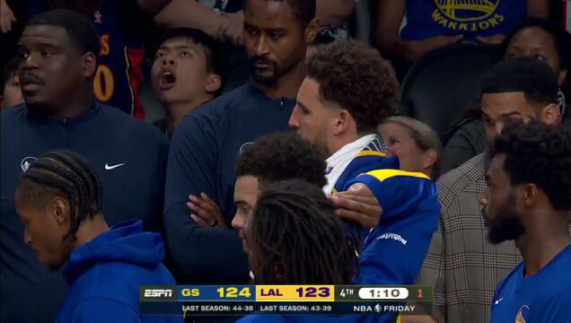 勇士vs湖人第4节英文原声回放