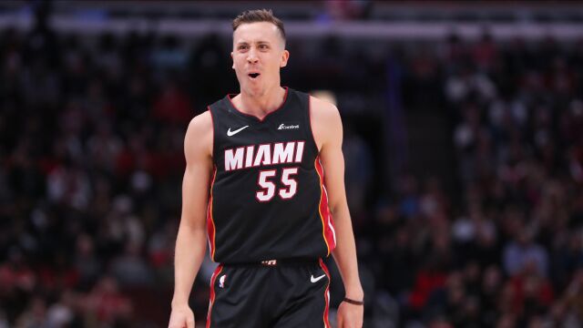 邓肯-罗宾逊vs公牛集锦 全场拿下22分三分9中6