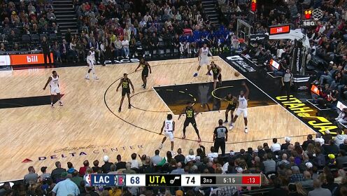 《NBA全场集锦》别给我整这些花里胡哨！海兰德篮下连续晃动上篮 奥利尼克朴实无华一巴掌扇飞