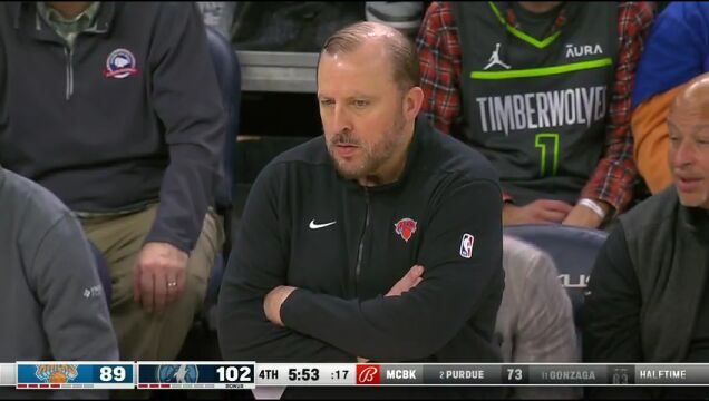 NBA常规赛：尼克斯vs森林狼第4节英文原声回放