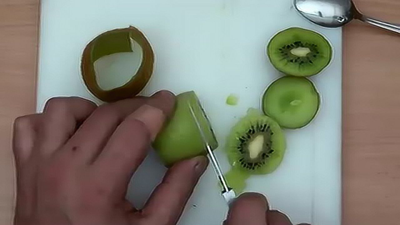 2种方法教你猕猴桃快速剥皮,吃货必学_高清1080P在线观看平台_腾讯视频